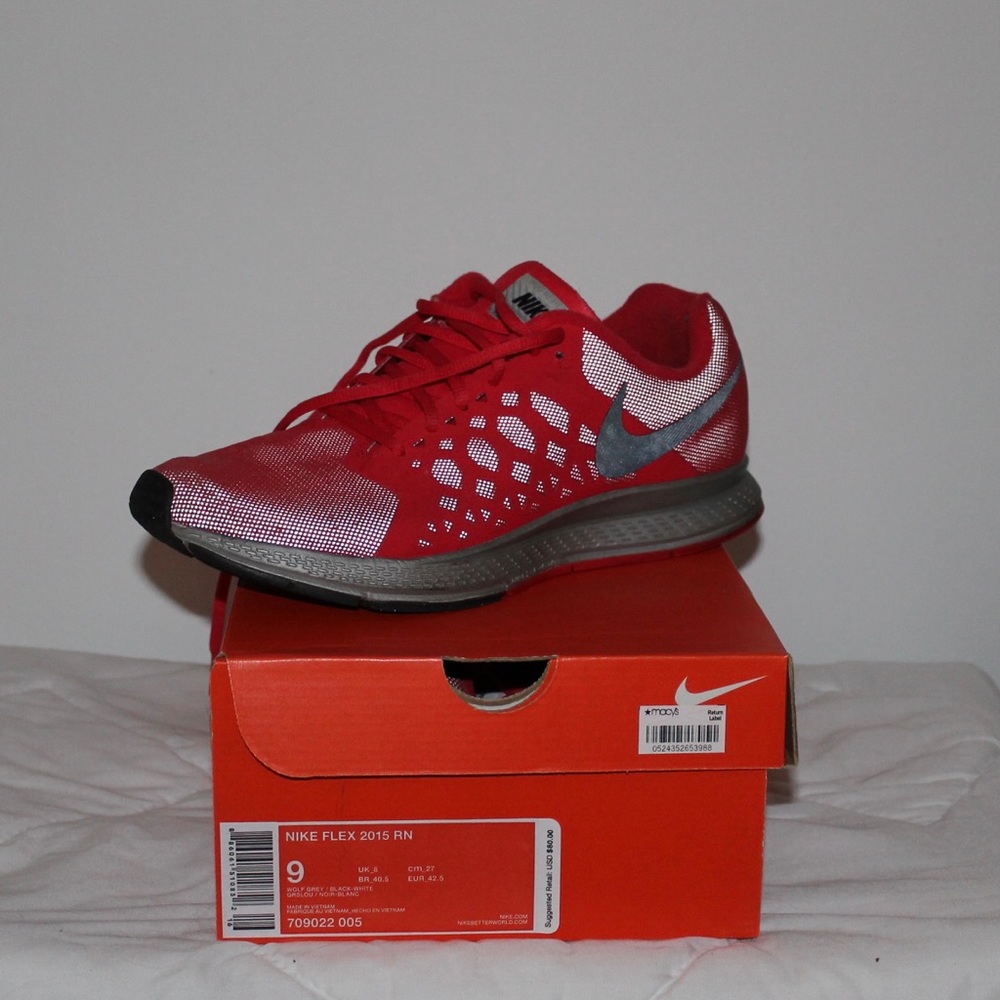 Men’s Nike Flex 2015 tennis shoes